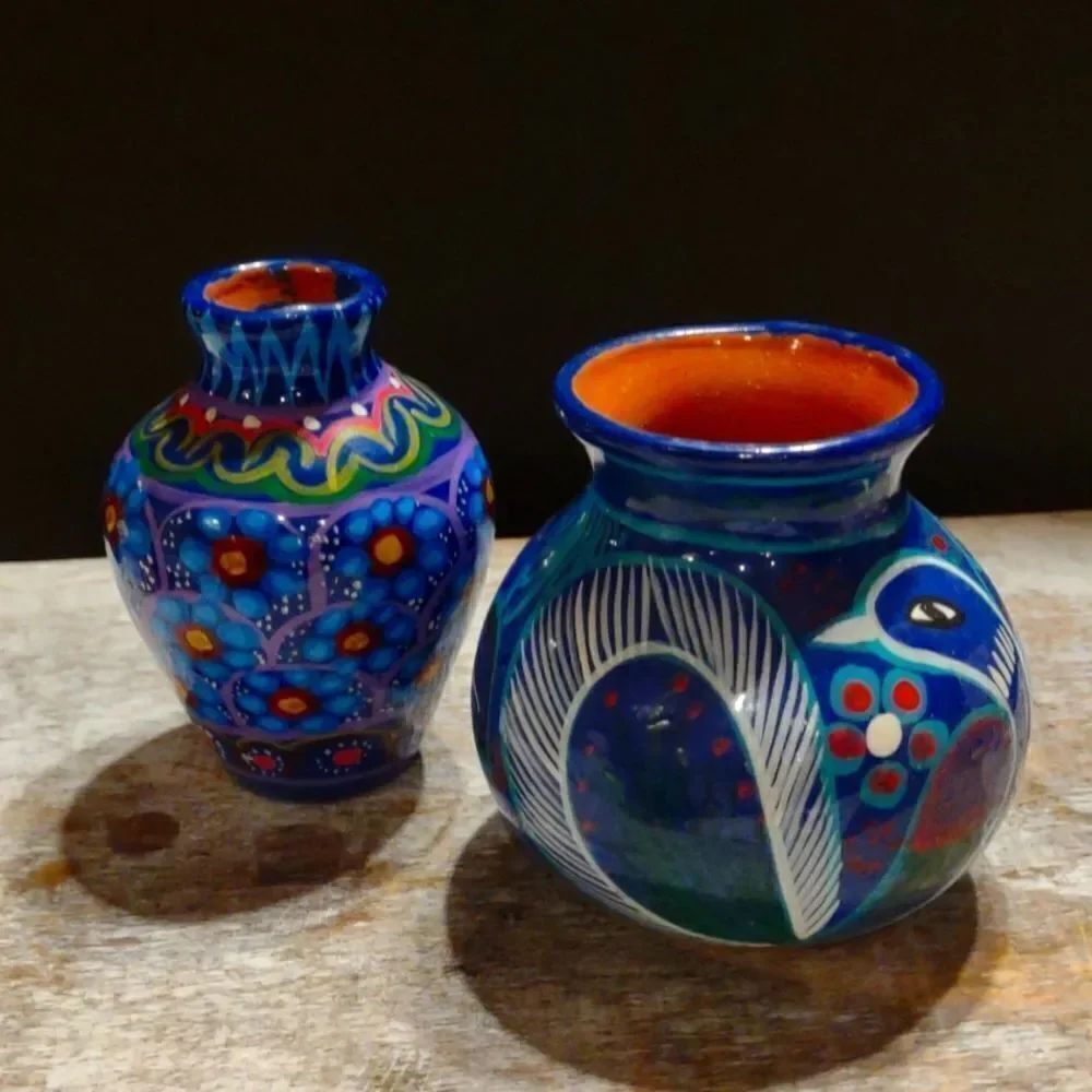 👍 Mexican Pottery Miniature Vases. C1